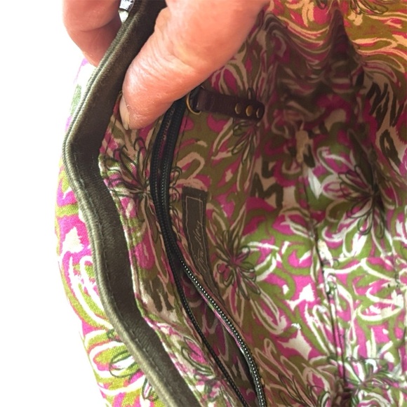 Vera Bradley Green Crossbody Bag - Picture 4 of 9